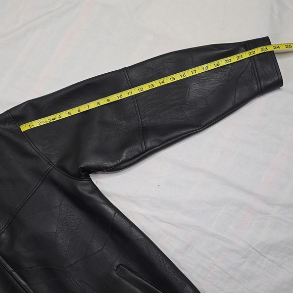 Funwear Factory vintage faux leather jacket sz Med - Picture 8 of 10